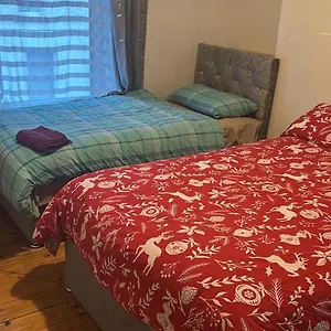  Habitación en casa particular House Irlanda